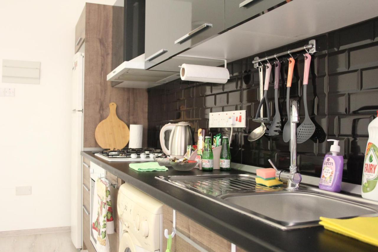 Uptown Holiday App & Pool Daily Rental Contactless Check In & Check Out Ammókhostos Eksteriør bilde