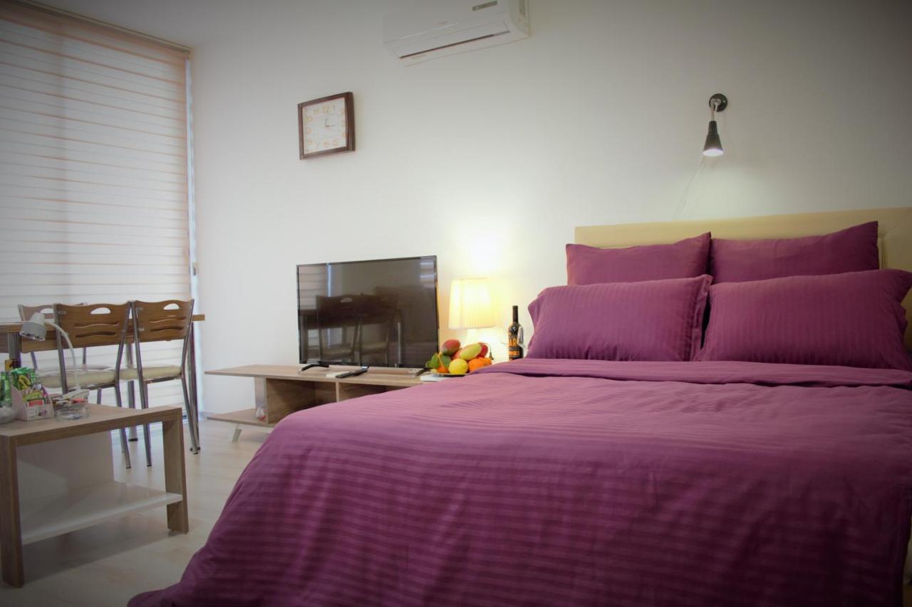 Uptown Holiday App & Pool Daily Rental Contactless Check In & Check Out Ammókhostos Eksteriør bilde