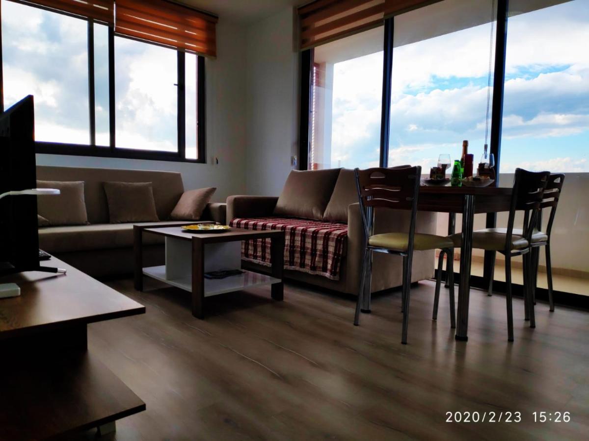 Uptown Holiday App & Pool Daily Rental Contactless Check In & Check Out Ammókhostos Eksteriør bilde